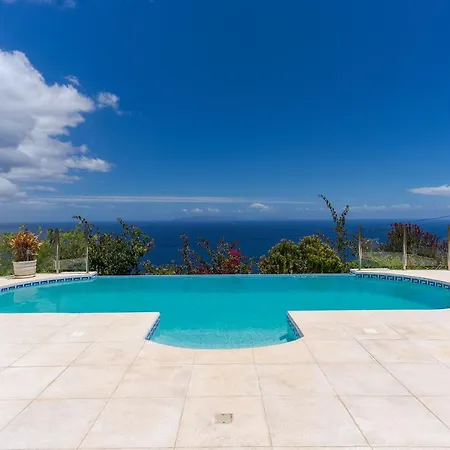 Black Rock With Pool By Hr Madeira 圣克鲁斯